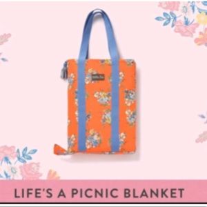 NEW MATILDA JANE “Picnic in a Bag” Blanket